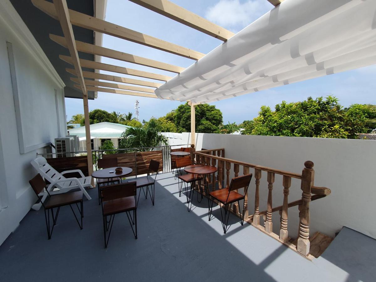 Dhoani Maldives Guesthouse Kendhoo Екстериор снимка