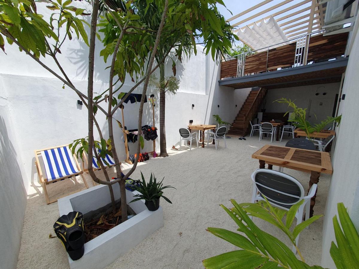 Dhoani Maldives Guesthouse Kendhoo Екстериор снимка